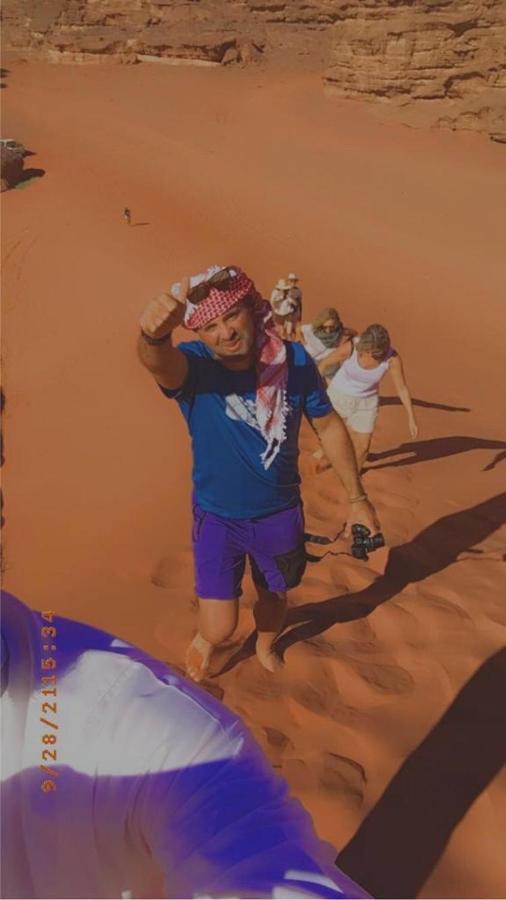 Oryx Camp Hotel Wadi Rum Buitenkant foto